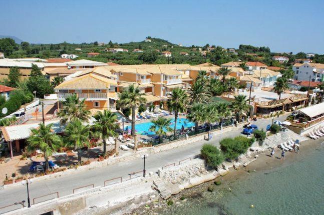 Turtle Beach Agios Sostis  外观 照片